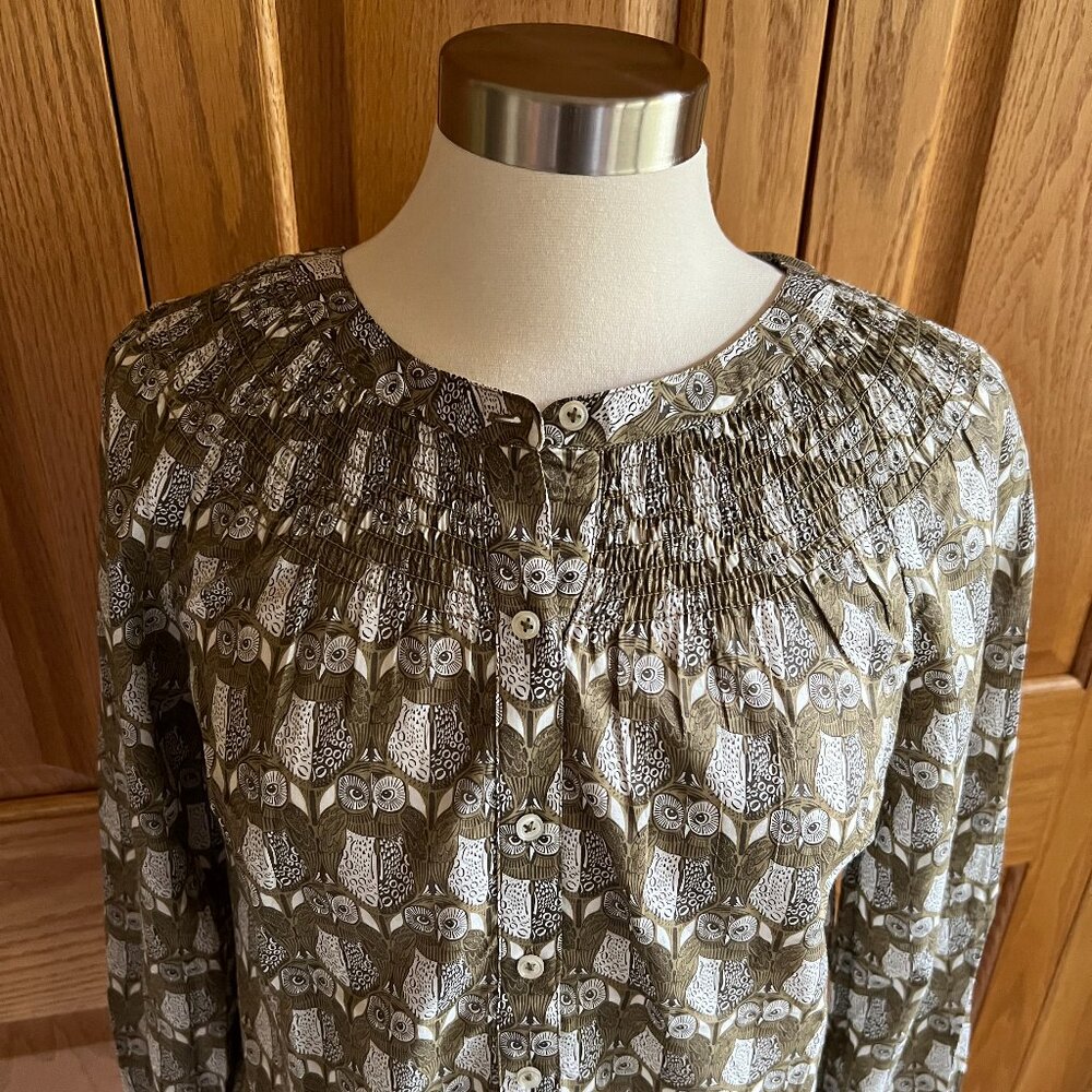 TALBOTS - Smocked Blouse-Etched Owl - Deep Moss -- NEW with Tag - 36” Chest